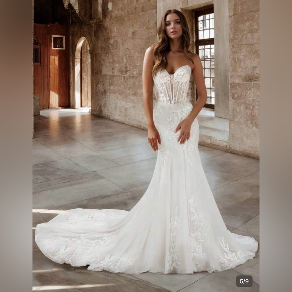 Off-Shoulder Illusion Bodice White Mermaid Wedding Gown